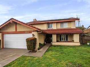 16021 Spur Ridge Rd, Sylmar, CA 91342
