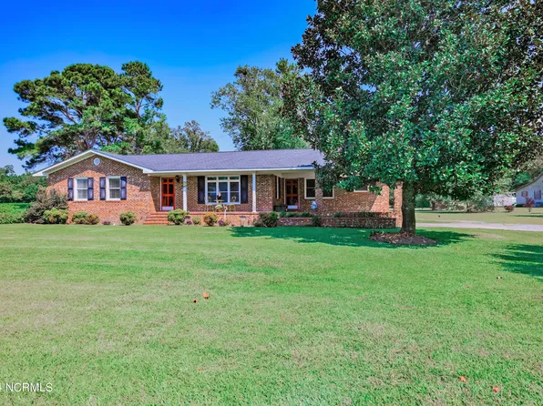 249 Norwood Blanchard Road, Wallace, NC 28466