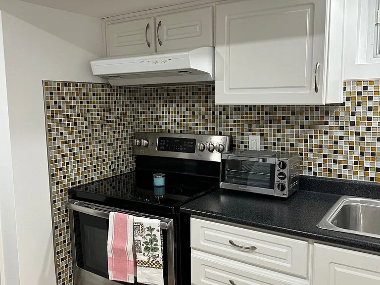 20 Argate Pl #LOWER LEVEL — Photo 3