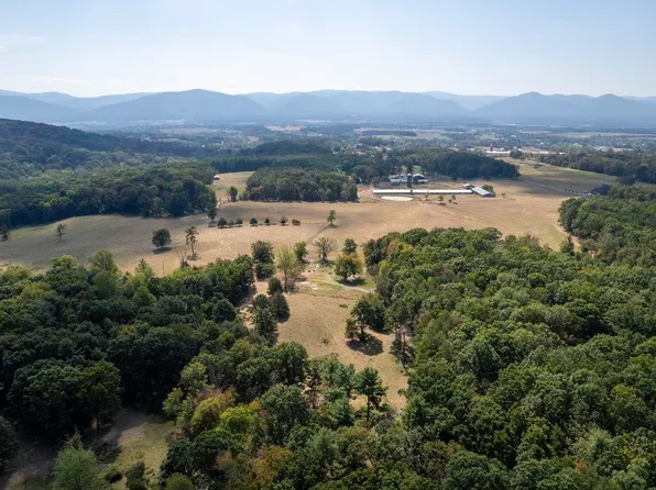 725 Bloomer Springs Rd, McGaheysville, VA 22840