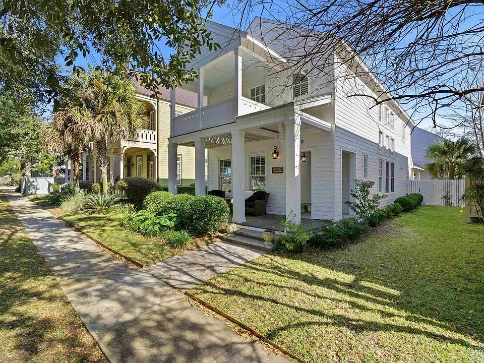 1st image of 10 S Florida Blanca St