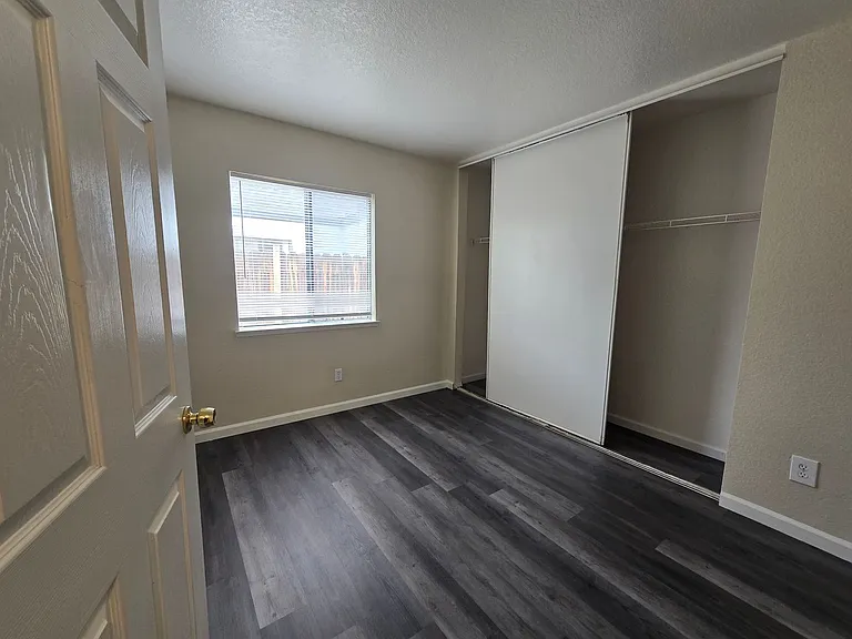 43632 San Francisco Ave — Photo 15