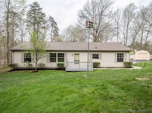 831 Greenrow Drive, Lanesville, IN 47136