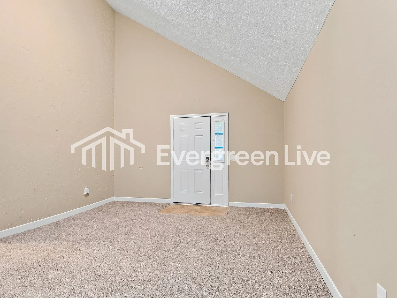 3 bed, 2.0 bath, 1176 sqft, $1,495 — Photo 3
