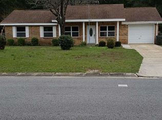 5824 Avondale Rd, Pensacola, FL 32526