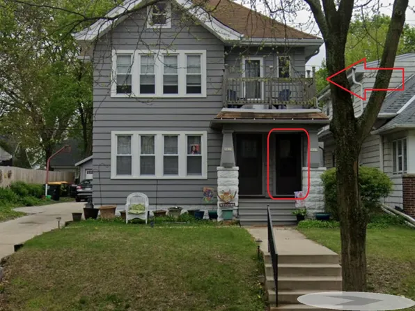 5827 W Wisconsin Ave, Milwaukee, WI 53213