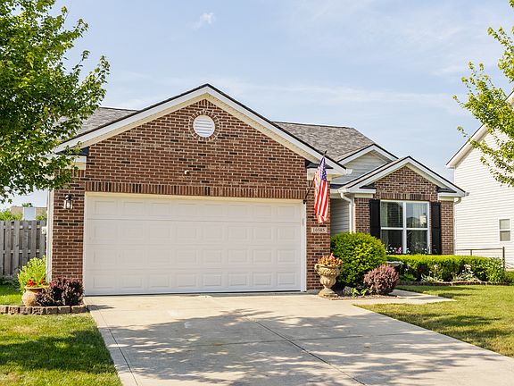 2nd image of 10585 Windward Dr