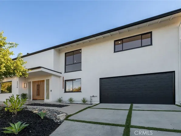 23310 Aetna St, Woodland Hills, CA 91367