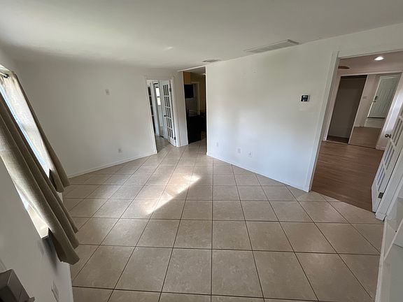 2nd image of 311 Bath St #1