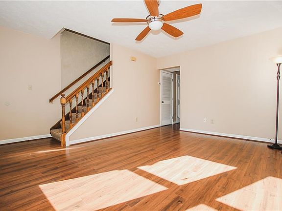 2nd image of 1097 Palmerton Dr