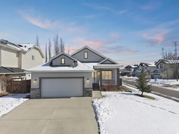 103 W Oakmere Grn, Chestermere, AB T1X 1N4