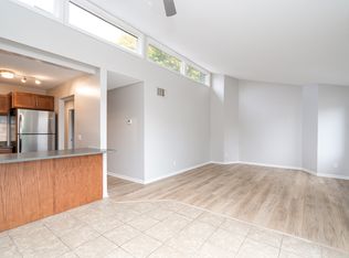 12791 Greenwood Dr #2512791, Burnsville, MN 55337