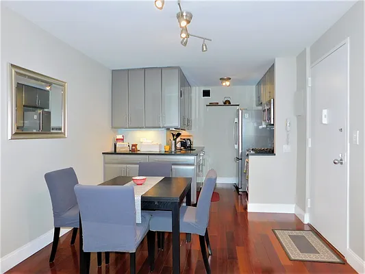 Rented by Sotheby's International Realty | media 15