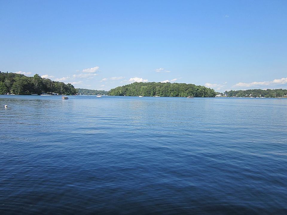 142 W Lake Blvd, Mahopac, NY 10541 Zillow