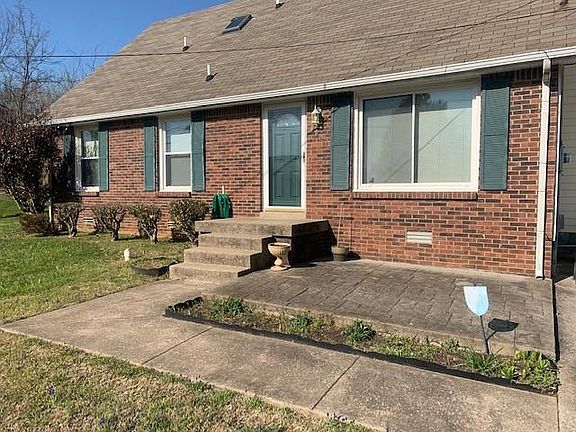 2nd image of 904 Dominion Dr