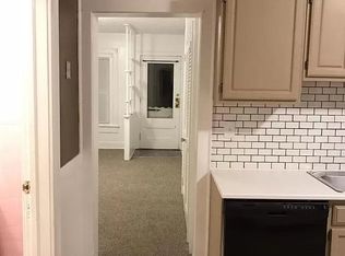 105 Grove St, Middletown, CT 06457