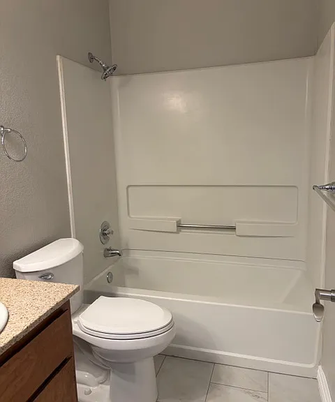 2400 Eilers Ln #1907 — Photo 16