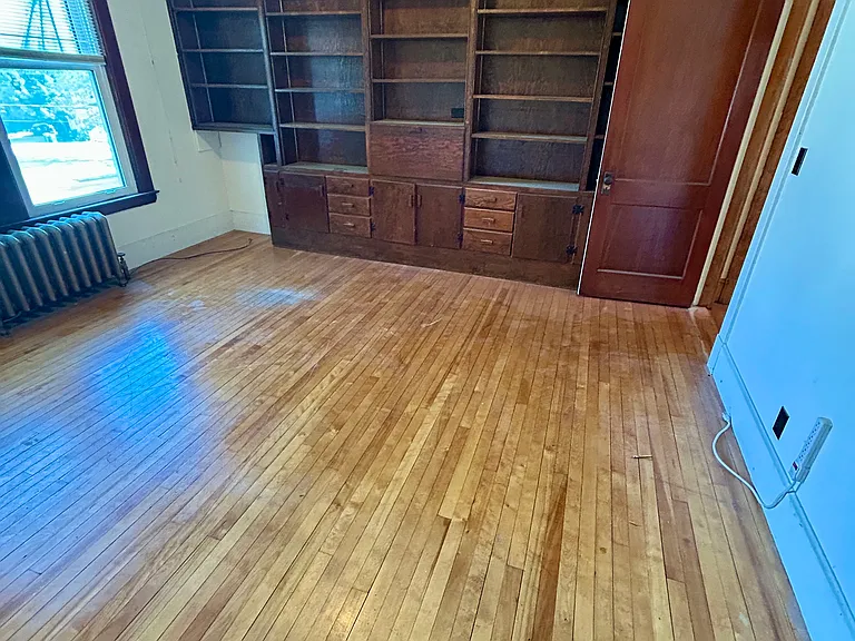 80 Western Ave — Photo 8