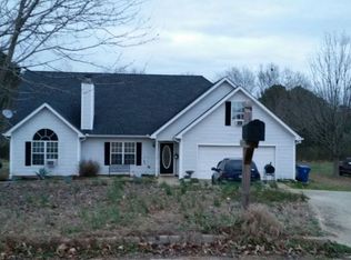 1119 Larkspur Dr, Locust Grove, GA 30248