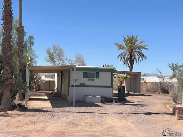 8860 S Carol Ct, Wellton, AZ 85356