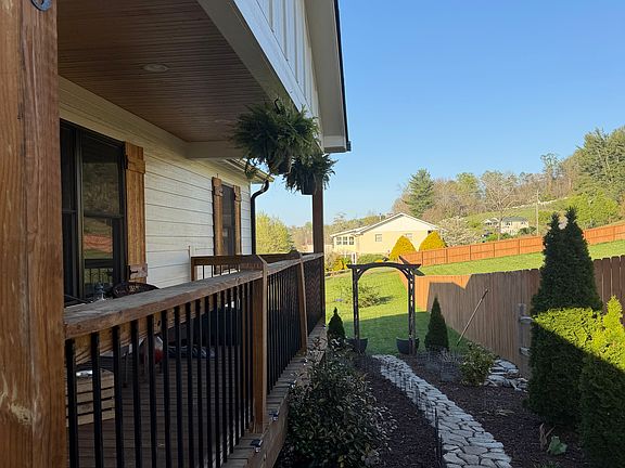 2nd image of 923 Newfound Rd