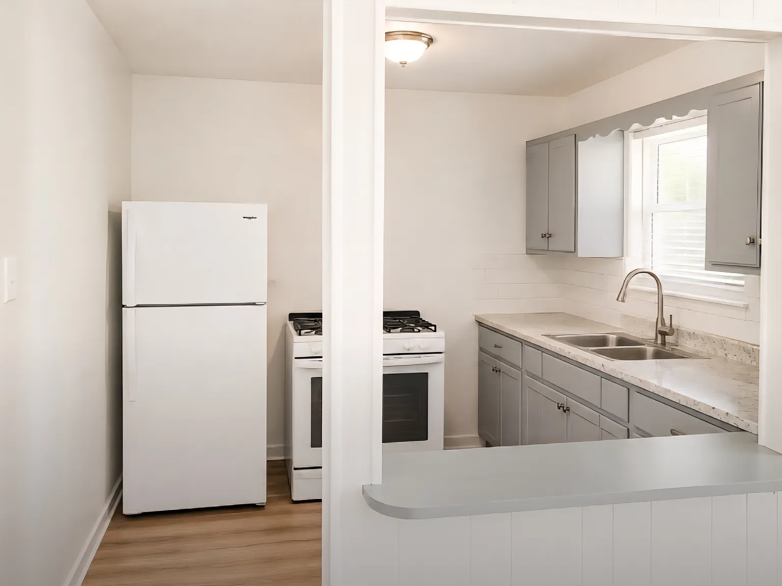 2 bed, 760 sqft, $990 — Photo 4