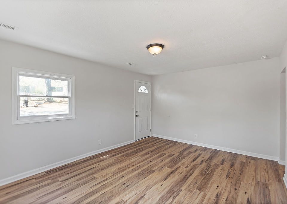 Living room (facing front door)