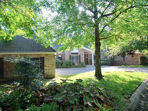 3rd image of 3614 Rock Creek Dr
