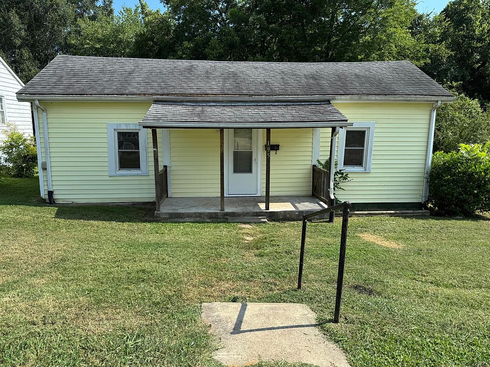 1st image of 195 Hamlin Ave