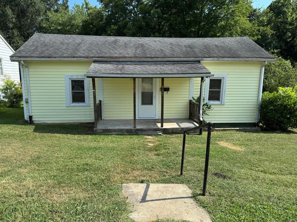 195 Hamlin Ave