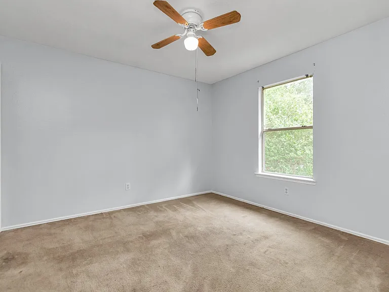 3626 Nutwood Ln — Photo 36