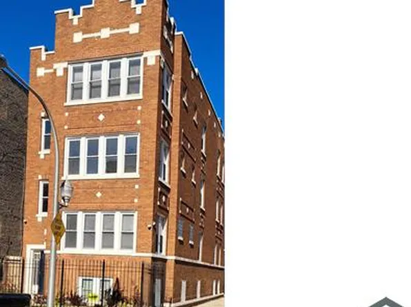 5500 W Gladys Ave, Chicago, IL