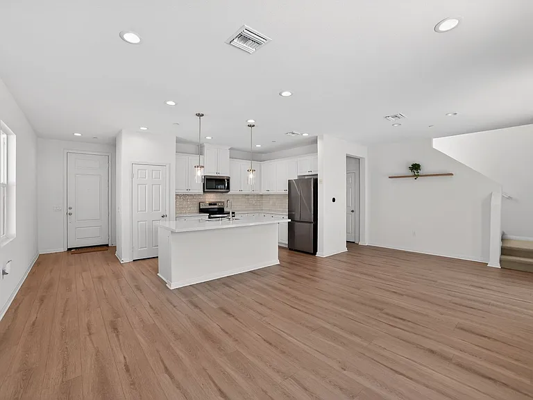 2471 Satsuma Ct — Photo 6