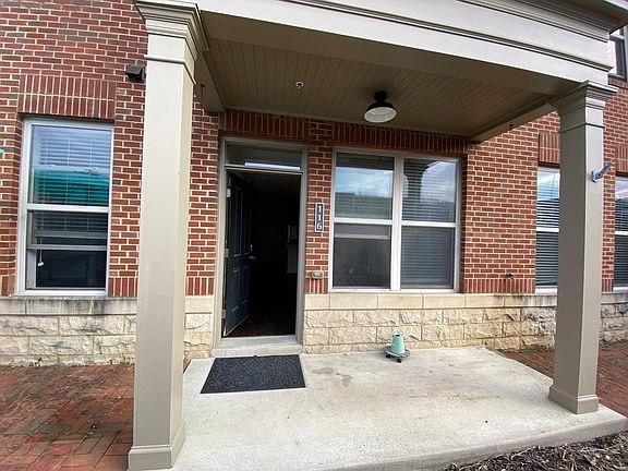 2nd image of 953 Ingleside Ave #116