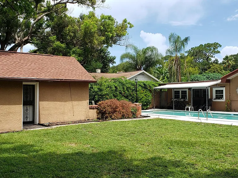1389 Hibiscus St #GUEST HOUSE — Photo 4