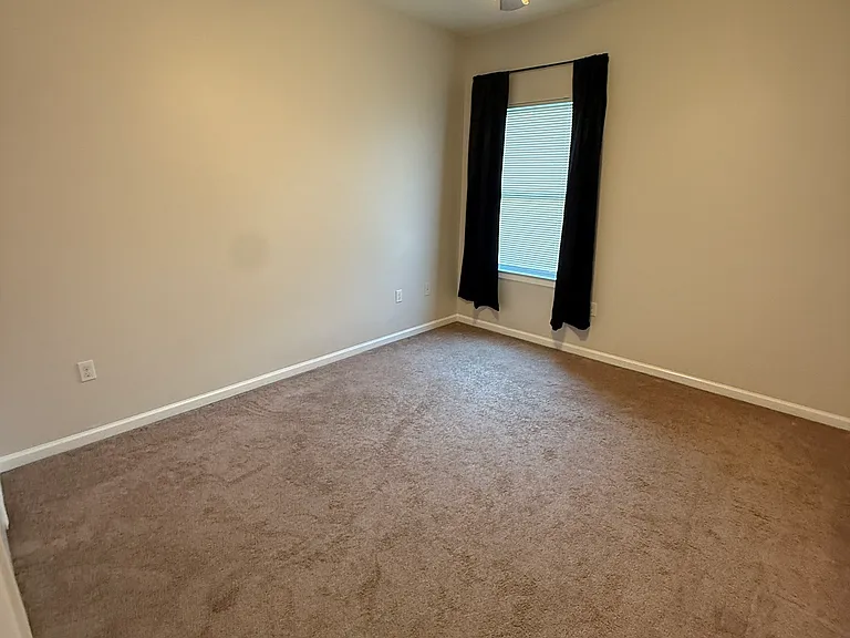 3925 Clematis St — Photo 16
