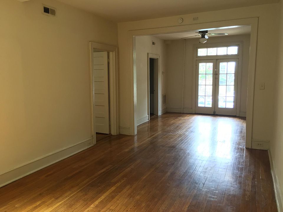 1st image of 1124 W Grace St APT 1