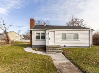 122 Polk St, Bridgeport, CT 06606