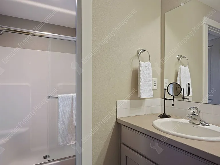 952 Timber Pine Dr — Photo 15
