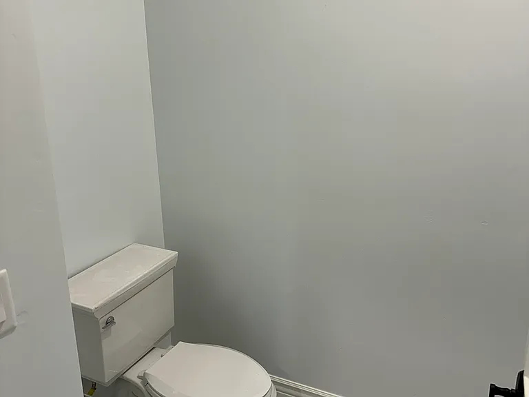 "her" master water closet