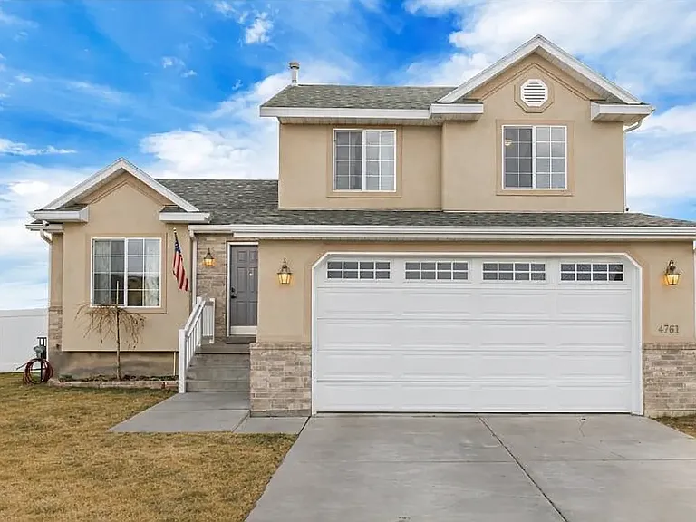 4764 W Homeland Dr — Photo 17