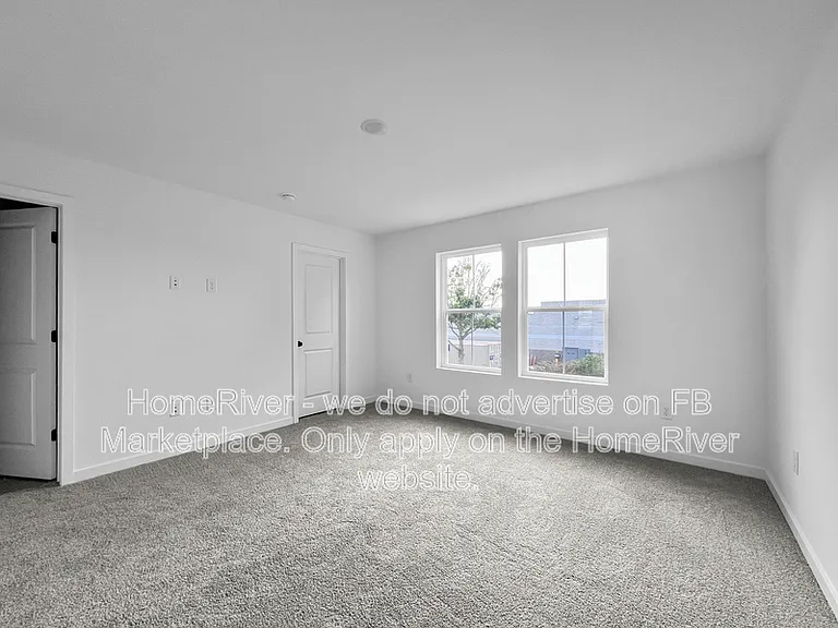 228 Clement Loop — Photo 16