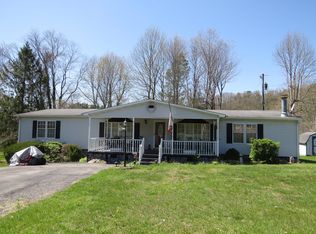 4429 Robinette Hill Rd, Norton, VA 24273