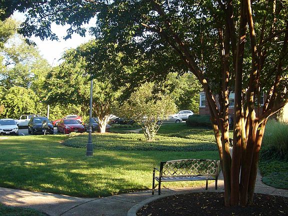 2nd image of 1810 W Abingdon Dr APT 101