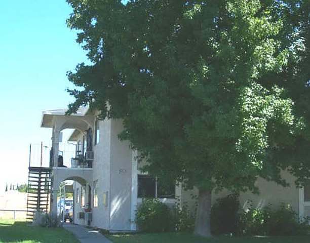 1st image of 1612 Sycamore Dr