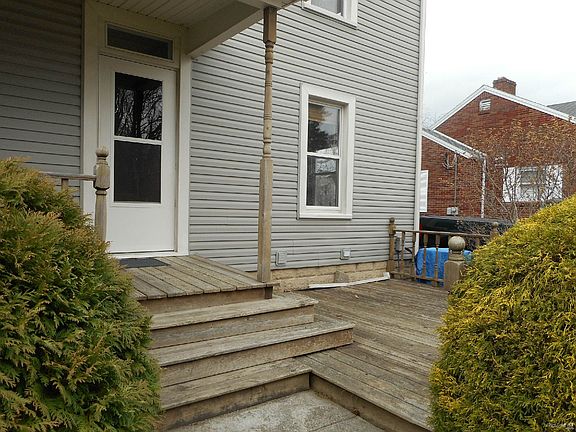 108 Sheffield Rd 048