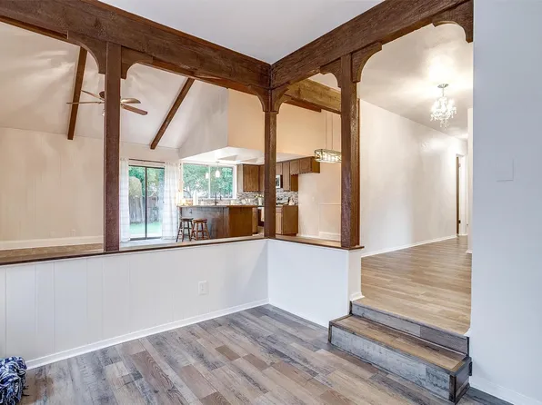 7609 Pinehurst Dr W, Fort Worth, TX 76134