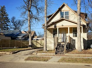 814 2nd Ave NW, Minot, ND 58703