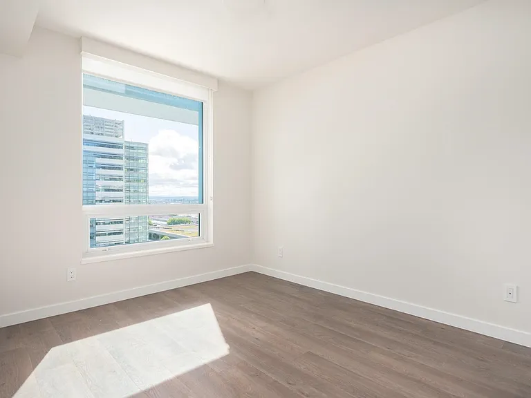 8189 Cambie St #1606 — Photo 9
