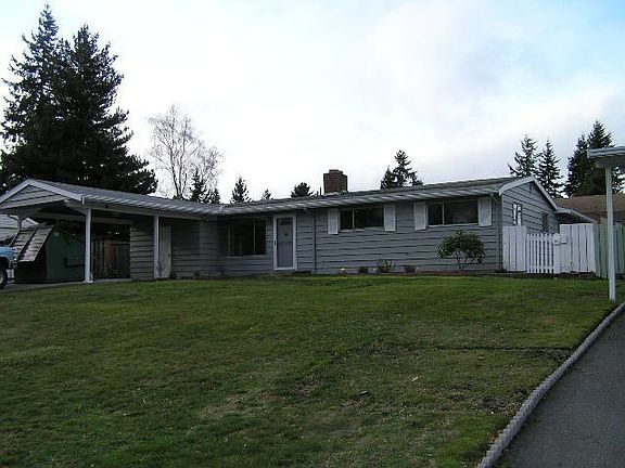 3rd image of 18412 66th Ave W